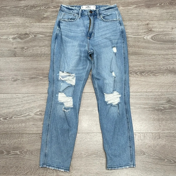 Hollister Curvy High Rise Mom Jean Vintage Stretch Denim Ripped 3R - Picture 7 of 16